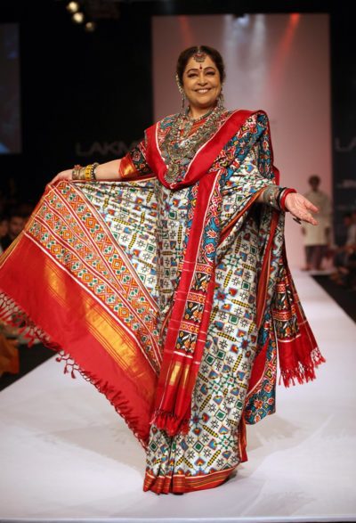 15 Hand-Woven Indian Sarees that Every Woman Must Wear - Aaj Ki Naari